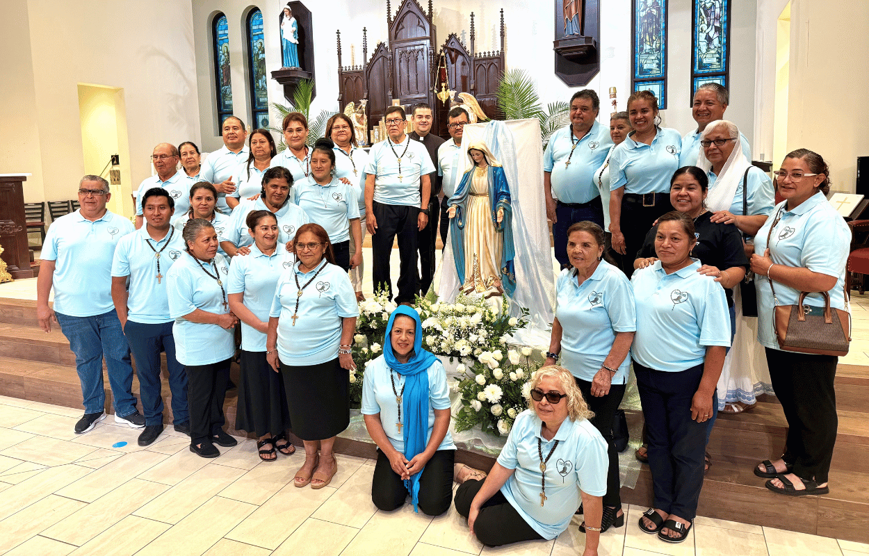 Ministerio de la Semana:Rosario de la virgen